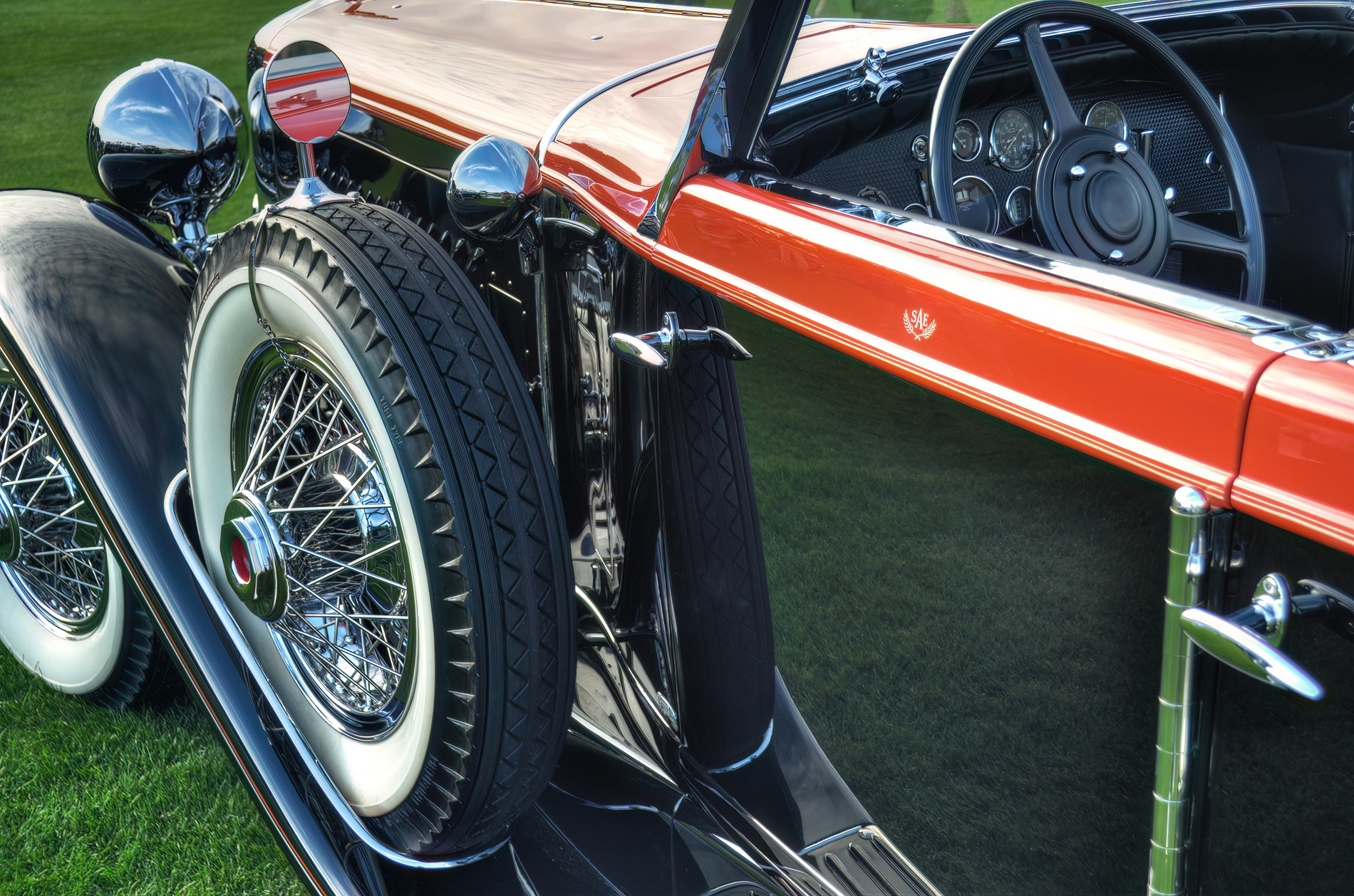 Duesenberg 1934 Brunn Riviera Phaeton side view