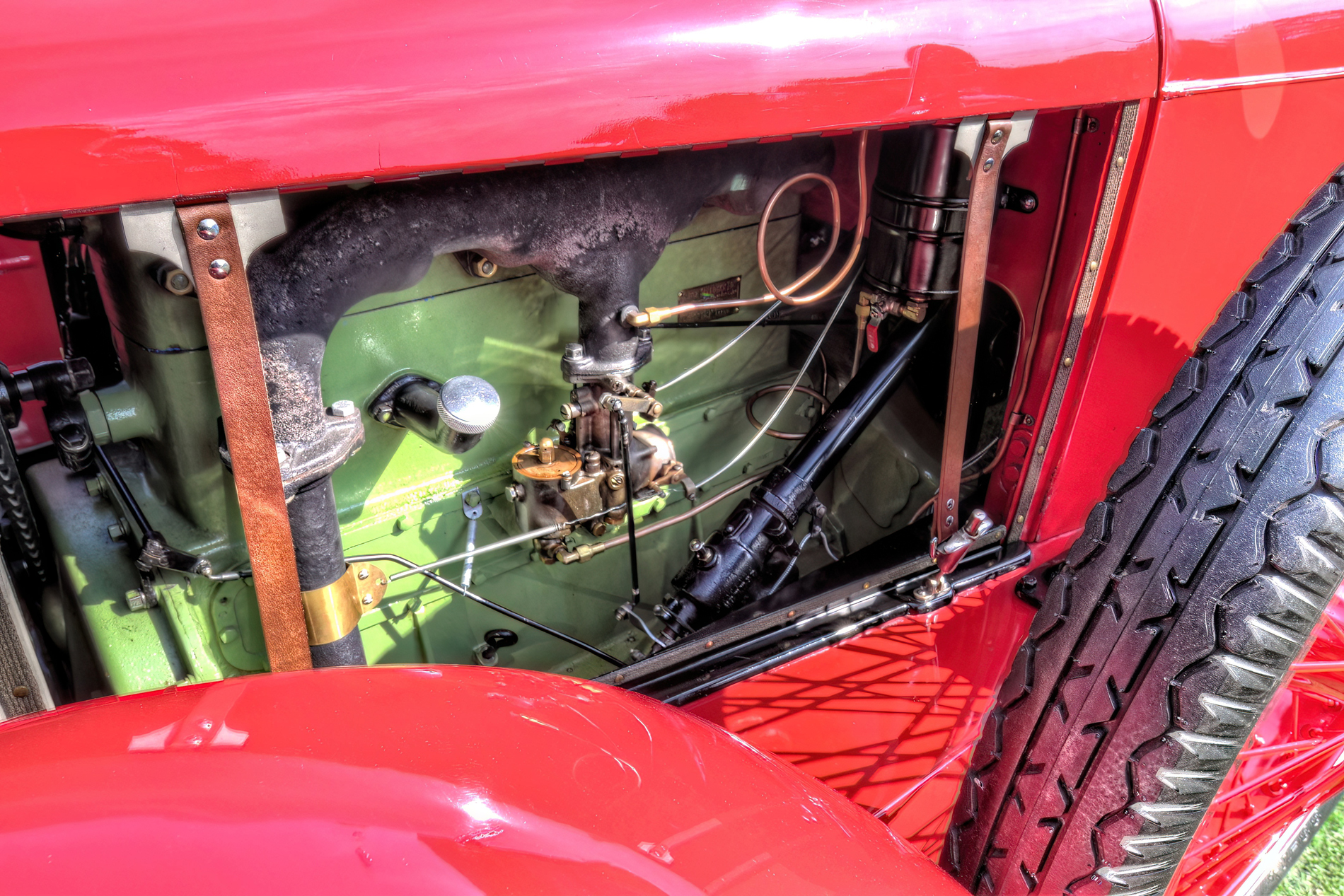 1925 Stutz 693 Roadster Engine