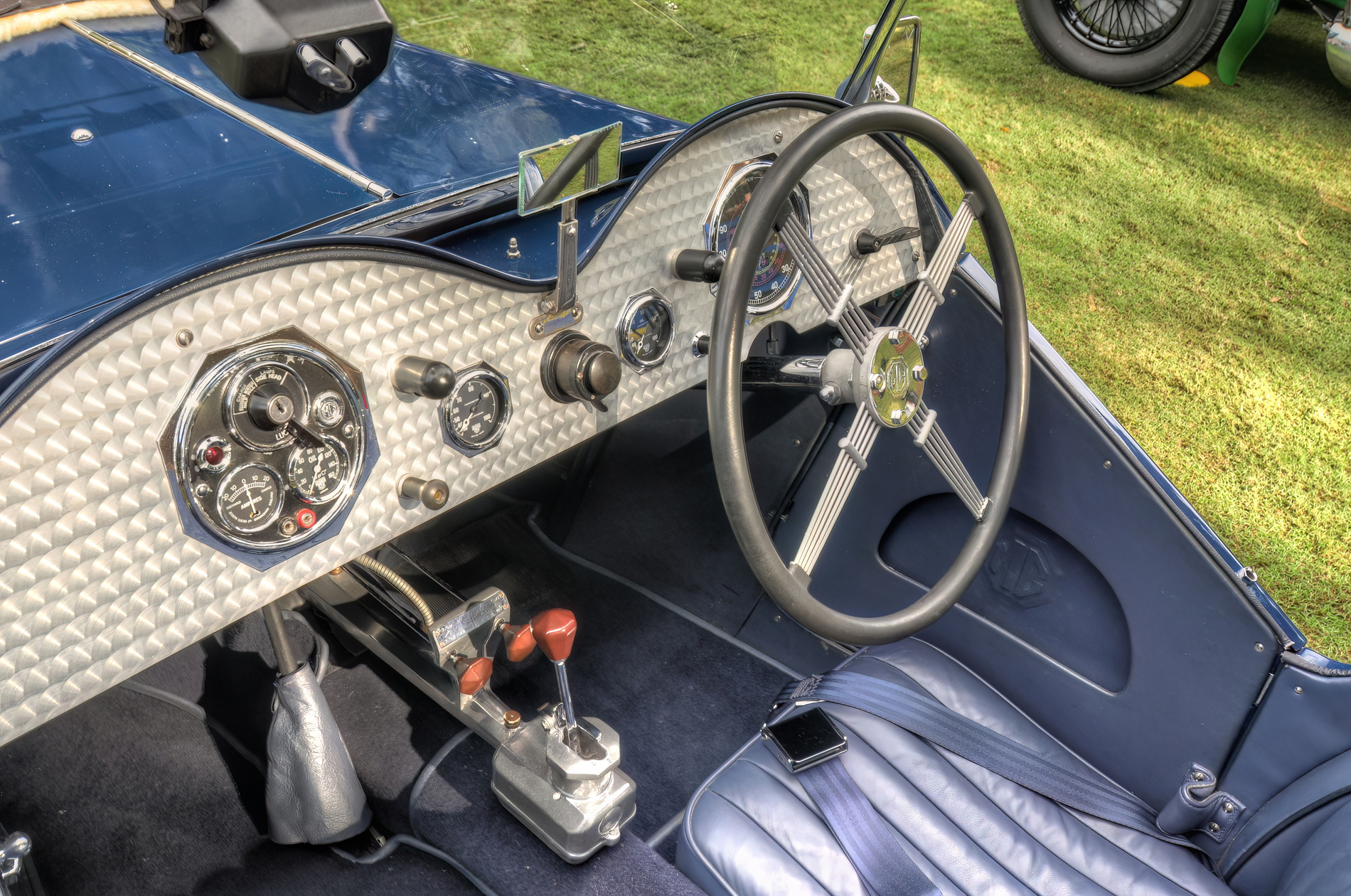 1933 MG J2 Interior